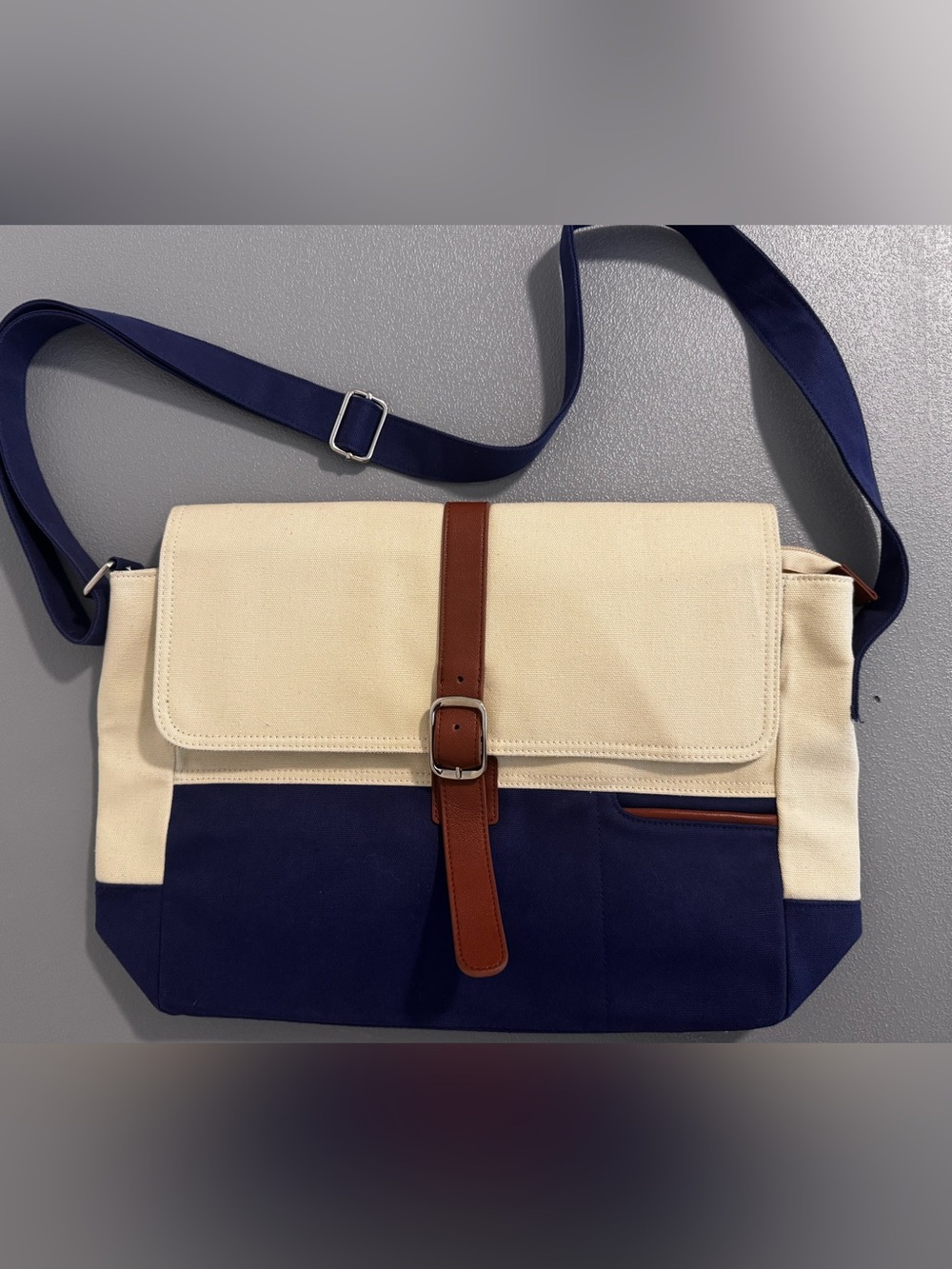 Miche Canvas Messenger Bag in Navy, Cream & Brown NWOT OS